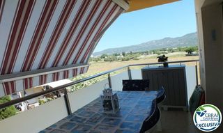 Flat in De la platja 62. Coqueto apartamento con parking privado