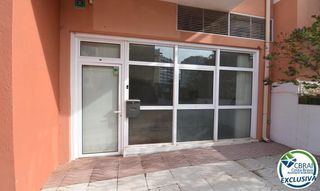 Business premise in Gran reserva 8. Local convertido en vivienda con plaza de parking opcional en gr