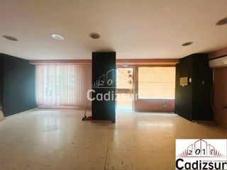 Location Bureau  Calle fernández ballesteros. Local en alquiler zona residencia