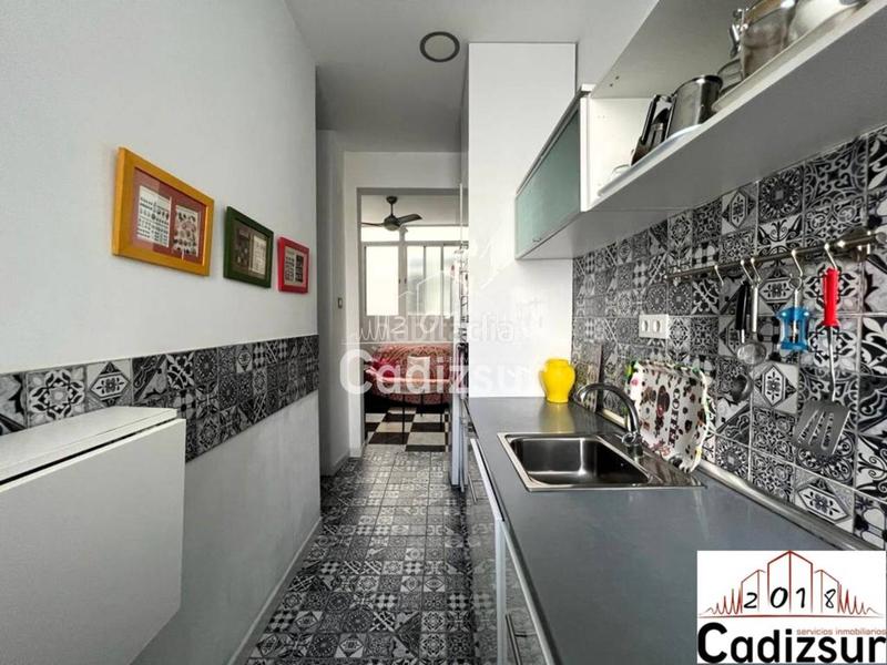 Foto 344f4295-8818-492f-9684-f0dae0fc1b5a. Rent flat in La Caleta - La Viña Cádiz