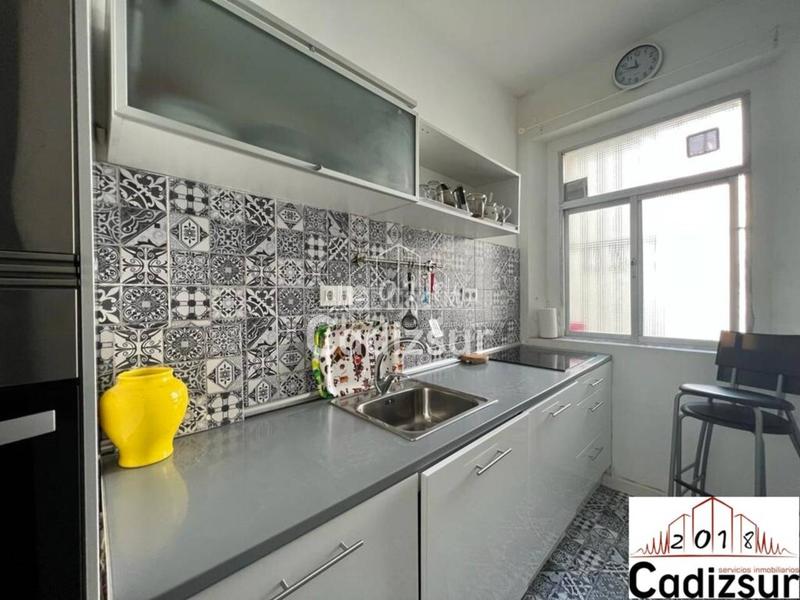 Foto 8ef56701-502a-4c9a-9b22-144c3d786357. Rent flat in La Caleta - La Viña Cádiz