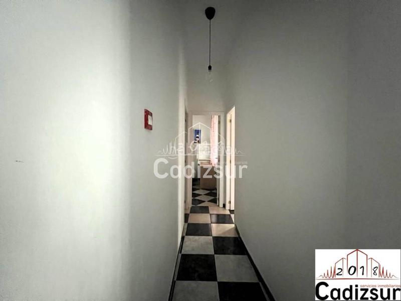 Foto c1887ac2-67d7-4024-a151-15c2cc25f391. Rent flat in La Caleta - La Viña Cádiz