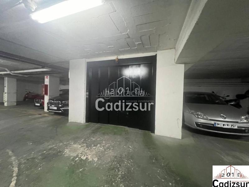 Foto 0746a039-8341-4305-8b06-e8eb64607223. Parking coche garaje en venta en la laguna en Paseo Marítimo - San José - La Laguna Cádiz