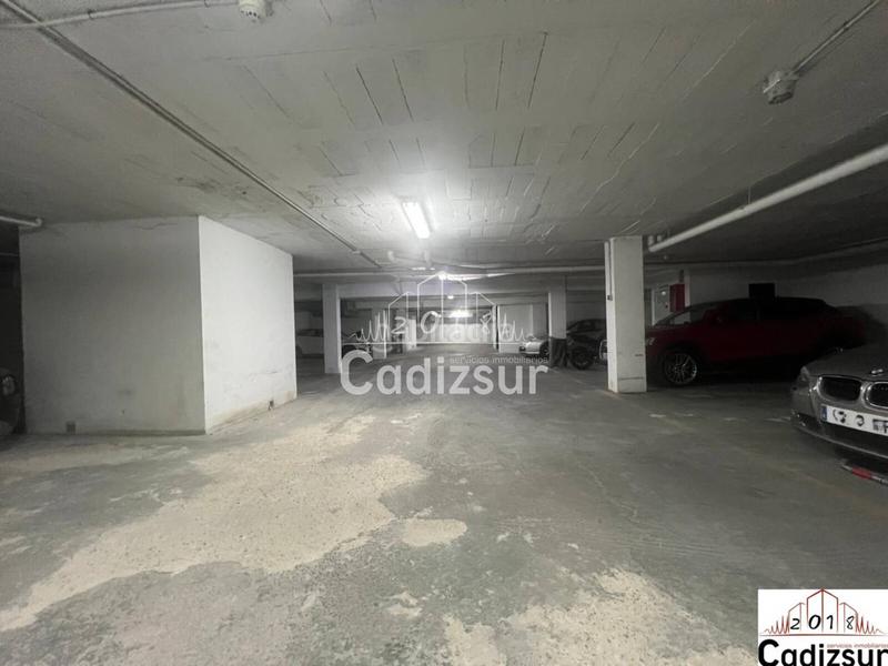 Foto eda46062-706a-4750-a0df-72a67425d12e. Parking coche garaje en venta en la laguna en Paseo Marítimo - San José - La Laguna Cádiz