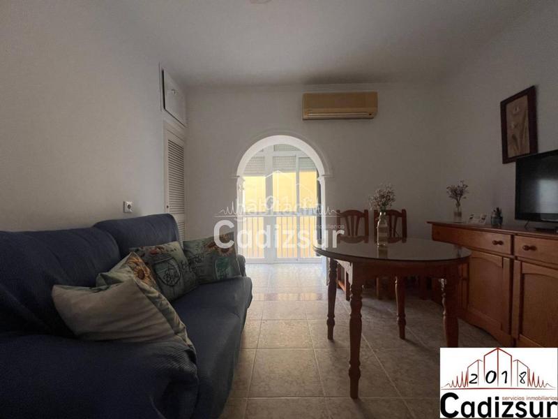 Foto 54817747-7e9a-4617-84da-b24c6727abe3. Affitto appartamento in Paseo Marítimo - San José - La Laguna Cádiz