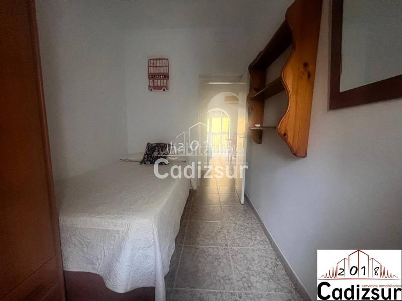 Foto 404b8628-2cf8-45cb-8fb1-ee8608a92bbb. Miete etagenwohnung in Paseo Marítimo - San José - La Laguna Cádiz