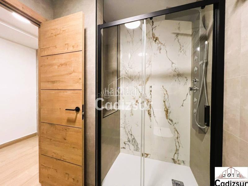 Foto c5756a83-9d1c-4e47-82d9-c01c979fdc77. Loft in Paseo Marítimo - San José - La Laguna Cádiz