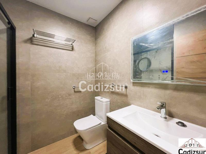 Foto c7f2e1e6-4df6-4997-a2b0-edfc254c0f13. Loft in Paseo Marítimo - San José - La Laguna Cádiz