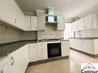Appartement à Astilleros - La Paz  - Loreto - El Corte Inglés. Venta de amplio piso en segunda aguada