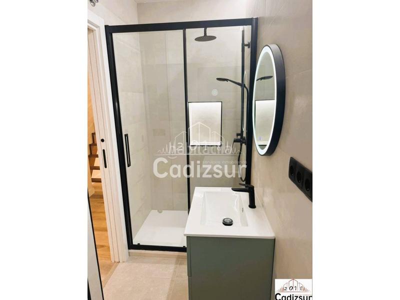 Foto 768b0f00-b1f7-4122-afb7-ae5764c5664a. Apartamento venta de apartamento nuevo junto a la playa de caleta en Cádiz