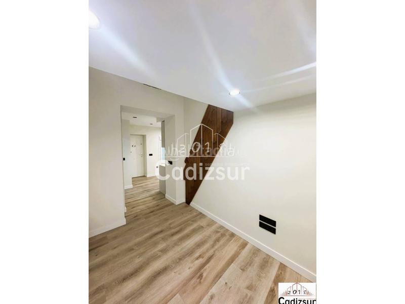 Foto c32264dd-f844-4fbe-aee9-688ad0797ff5. Apartamento venta de apartamento nuevo junto a la playa de caleta en Cádiz