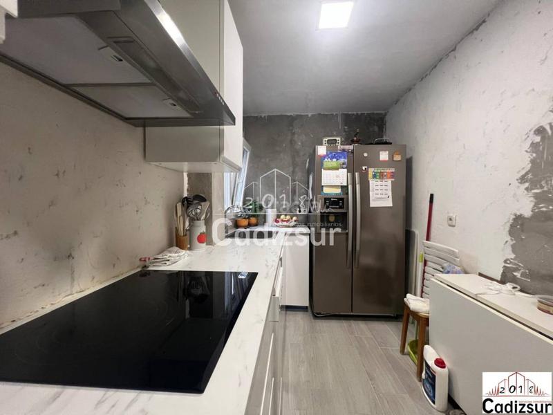 Foto 22f413f8-889b-40c3-b04b-d162827160df. Piso venta de piso en zona las palmeras en Barriada de Andalucía - Ardila San Fernando