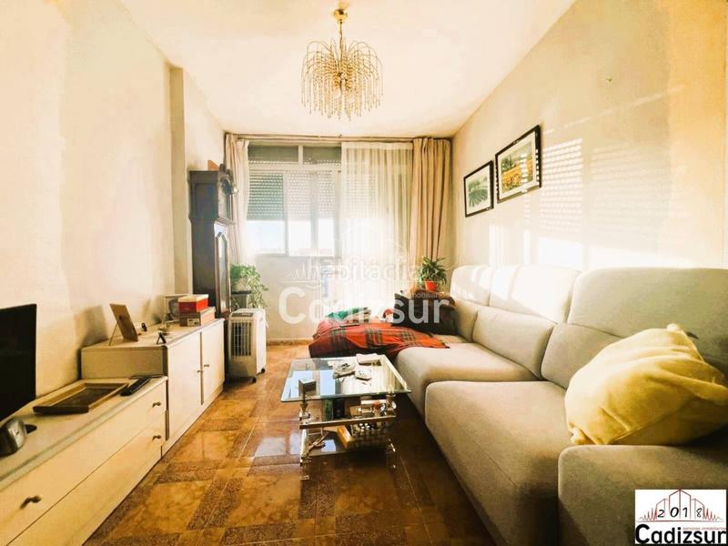 Foto a07b8f26-e37c-47af-b0b2-30a7b11e1cd6. Piso venta de piso en zona las palmeras en Barriada de Andalucía - Ardila San Fernando