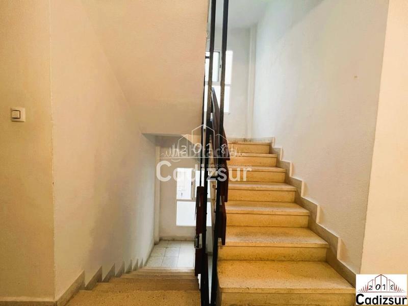 Foto c35a44b2-19e2-4214-8e67-85c685dd7157. Piso venta de piso en zona las palmeras en Barriada de Andalucía - Ardila San Fernando
