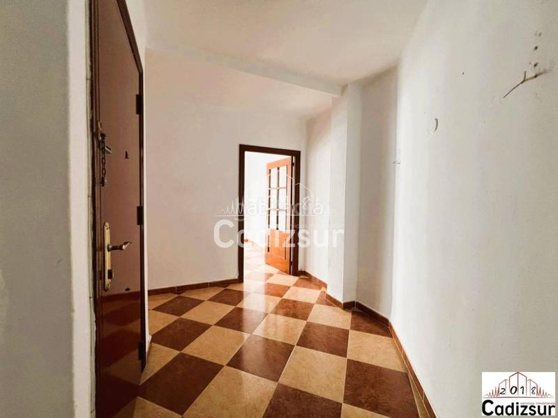 Foto 2a23d1da-789a-4244-905a-544029ad7912. Piso venta de piso en la laguna en Paseo Marítimo - San José - La Laguna Cádiz