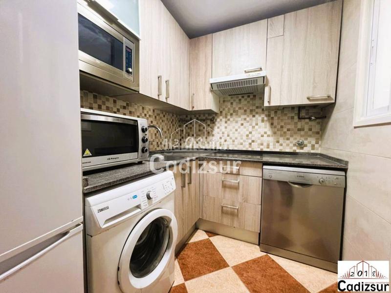 Foto c997a94f-cf64-4ce4-8723-cc7cddd59ca8. Piso venta de piso en la laguna en Paseo Marítimo - San José - La Laguna Cádiz