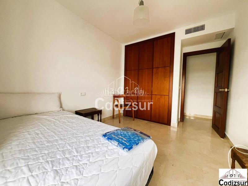 Foto 8acd0adf-a328-4290-879b-6985d0c9f736. Location appartement avec chauffage parking dans astilleros - la paz - loreto - el corte inglés Cádiz