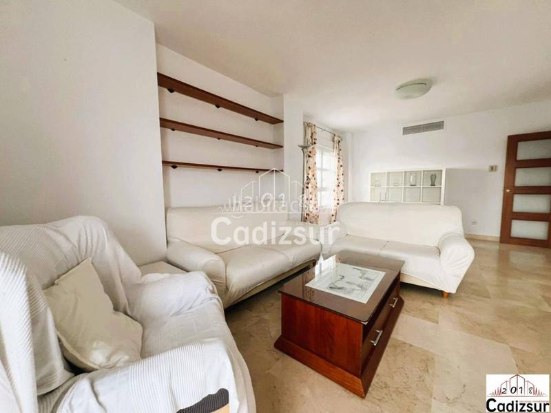 Foto d46c3e16-b8fb-425e-b544-61787e078d04. Location appartement avec chauffage parking dans astilleros - la paz - loreto - el corte inglés Cádiz