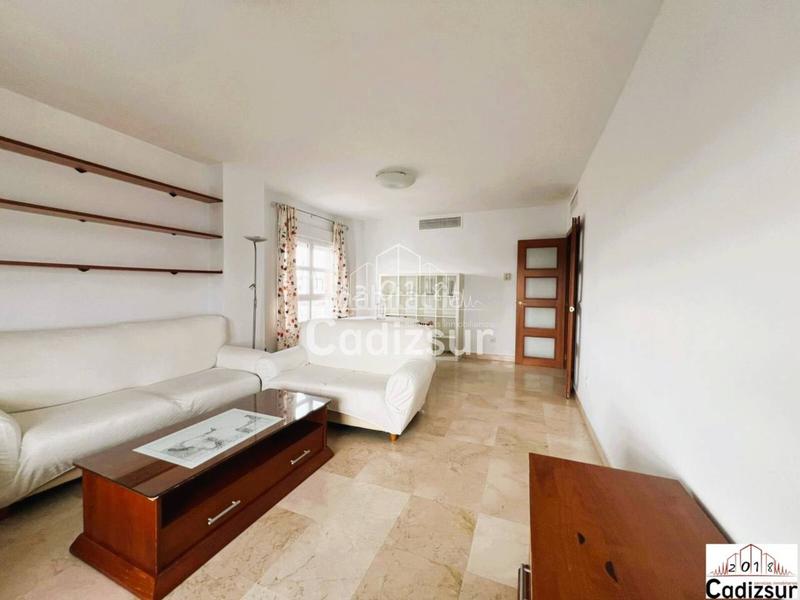 Foto f946f6d9-065e-4587-a22e-016b01a9d333. Location appartement avec chauffage parking dans astilleros - la paz - loreto - el corte inglés Cádiz