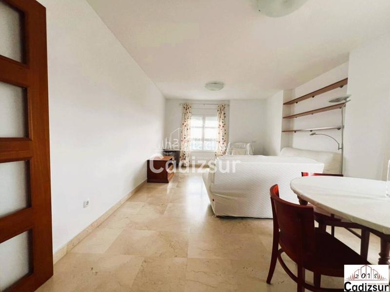 Foto 1cb877e4-c74c-4a94-b010-9d9144f097a5. Rent flat with heating parking in astilleros - la paz - loreto - el corte inglés Cádiz