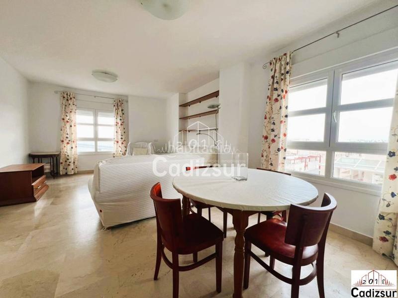 Foto b55fa619-c549-4450-9f59-48356aa796eb. Rent flat with heating parking in astilleros - la paz - loreto - el corte inglés Cádiz