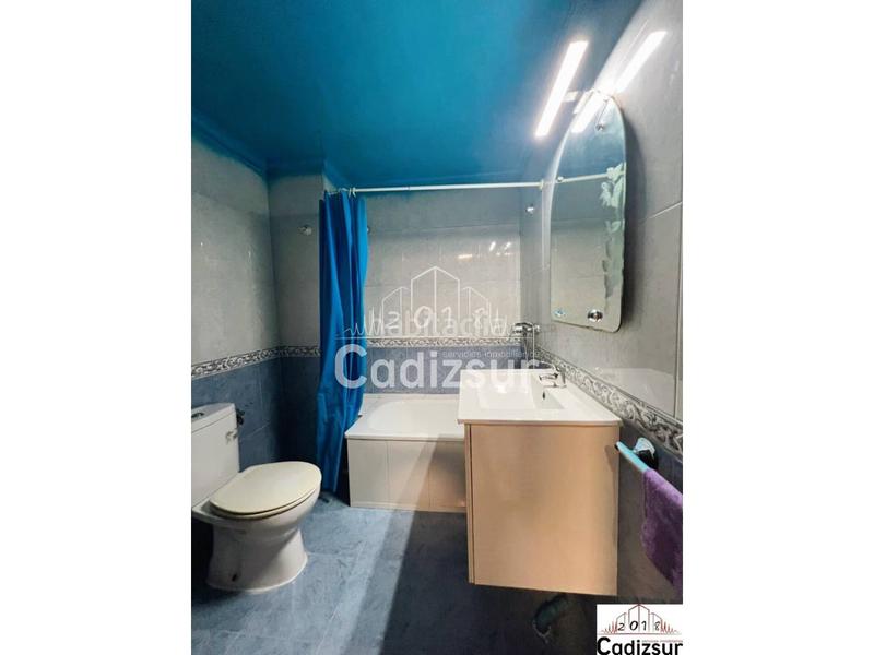 Foto 93d2f02b-a4a5-42d5-b75b-72686218c909. Pis a Paseo Marítimo - San José - La Laguna Cádiz