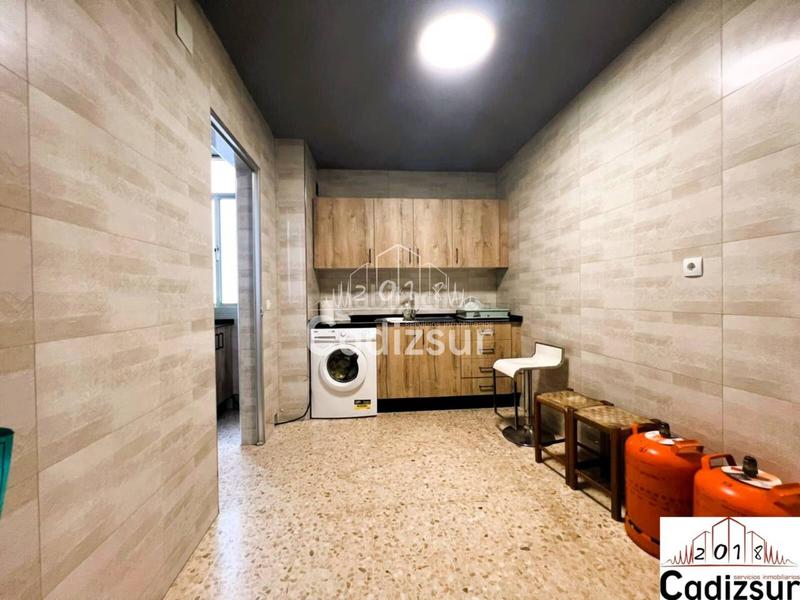 Foto d22b52cc-e2ca-444b-b1d5-9bdee917be0c. Pis a Paseo Marítimo - San José - La Laguna Cádiz