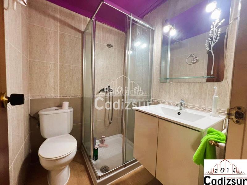 Foto fd50c37d-5847-4d3d-a2f5-ca0a78e077f1. Pis a Paseo Marítimo - San José - La Laguna Cádiz