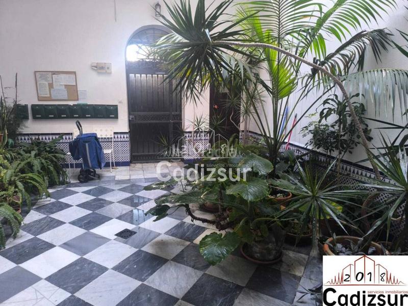 Foto 71b91268-5642-4ec0-a589-8eded0972d37. Appartamento in La Caleta - La Viña Cádiz