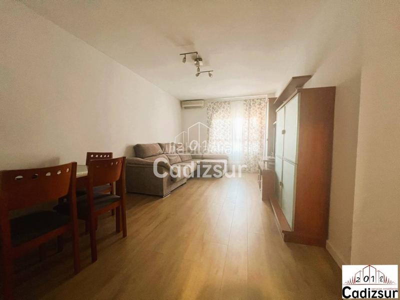 Foto c4aaf8bf-58c7-4bf0-aaaf-5d08c89e4e93. Pis a Cobreros Viejo San Fernando