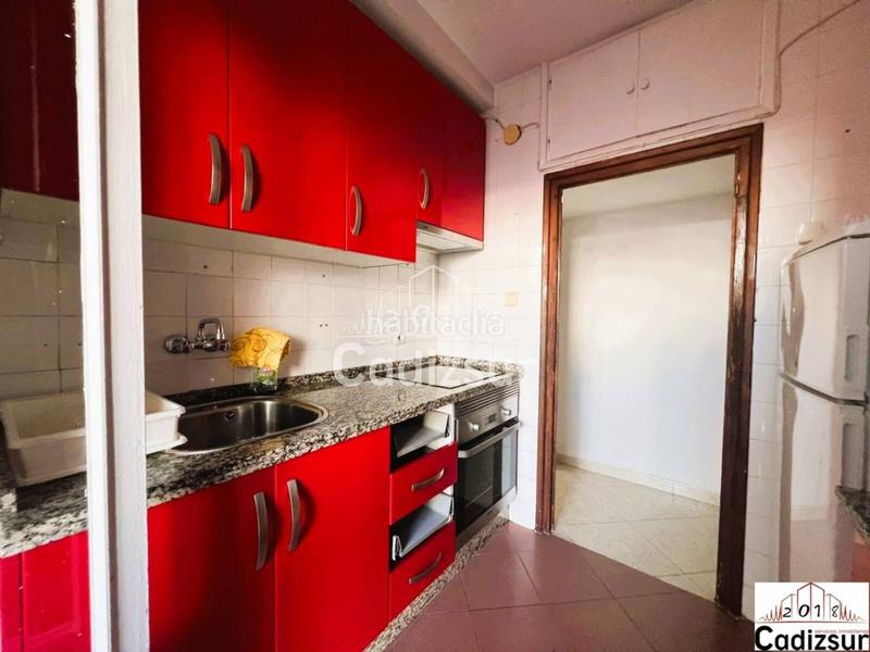 Foto cfdee0c6-c3dc-4f93-8869-2b8e195d2183. Etagenwohnung in Paseo Marítimo - San José - La Laguna Cádiz