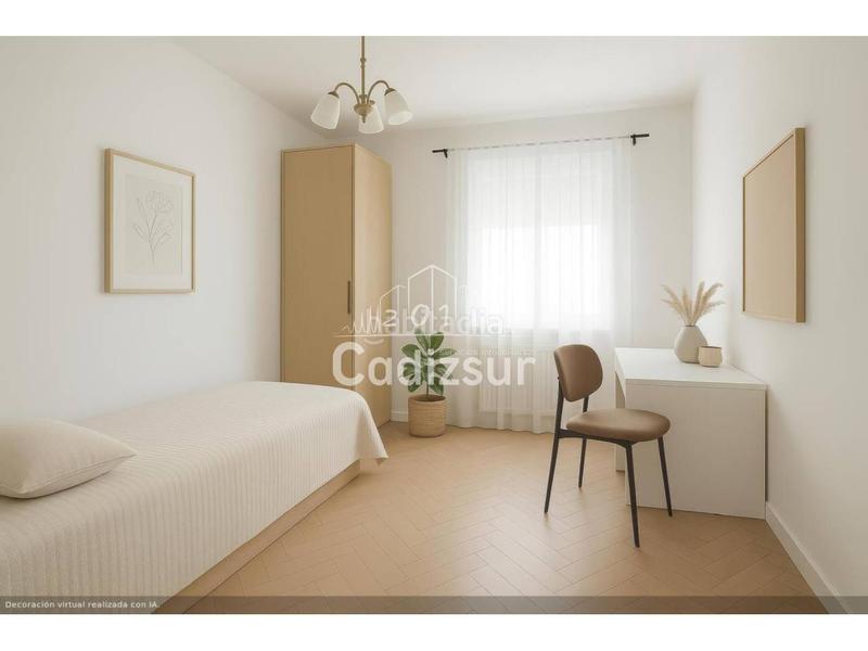 Foto f99d3b02-8f20-4f6b-91a4-c18cb239fbfb. Etagenwohnung in Paseo Marítimo - San José - La Laguna Cádiz
