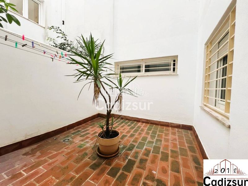 Foto ca60362b-7951-45a6-bc53-522170c3e42b. Pis a Paseo Marítimo - San José - La Laguna Cádiz