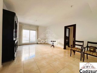Piso en Paseo Marítimo - San José - La Laguna. Amplia  vivienda a 3 minutos de la playa victoria
