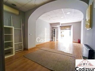 Local Comercial a Calle Ancha