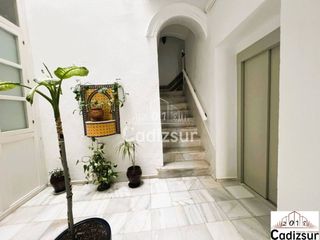 Etagenwohnung  Calle san josé. Coqueto apartamento en finca con ascensor