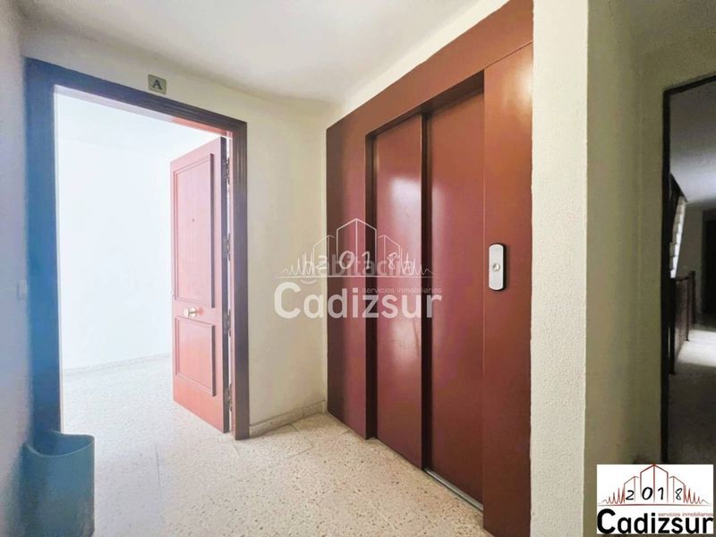 Foto e621c757-392c-419b-907e-d2656096ca23. Pis amb aparcament a astilleros - la paz - loreto - el corte inglés Cádiz