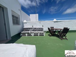 Àtic a Calle enrique de las marinas 34. Ático en venta, zona mentidero
