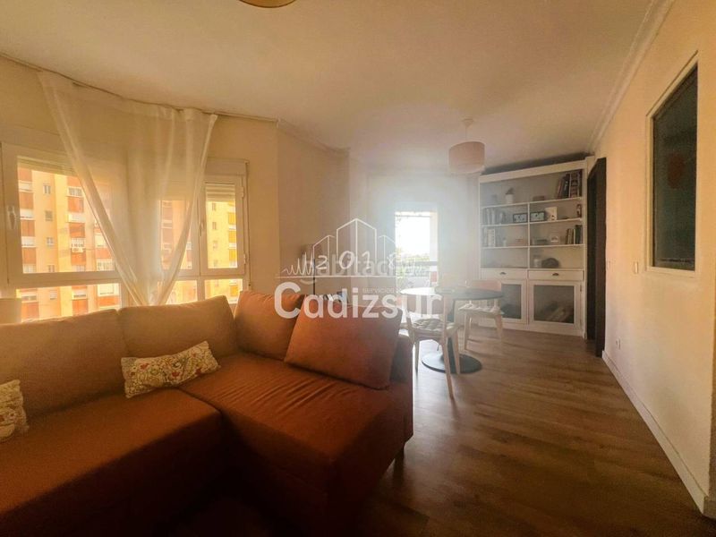 Foto c89cb52f-8d02-4102-ad0f-88595f9ce6a6. Pis a Cobreros Viejo San Fernando