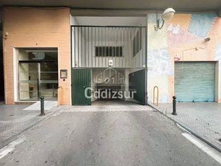 Aparcament cotxe  Calle santo tomás. Plaza de garaje en santo tomás