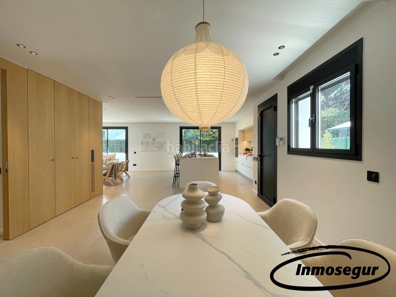 Foto 44cb7a77-7c2e-4037-b2fb-1c2c9c7e5e27. Chalet en carrer marina 3 chalet a estrenar en vilafortuny en Cambrils