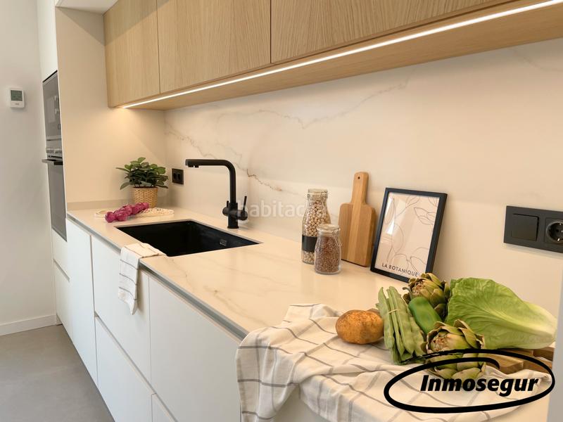 Foto a2d2cc02-b089-4c55-b676-b6a1162fd022. Chalet en carrer marina 3 chalet a estrenar en vilafortuny en Cambrils