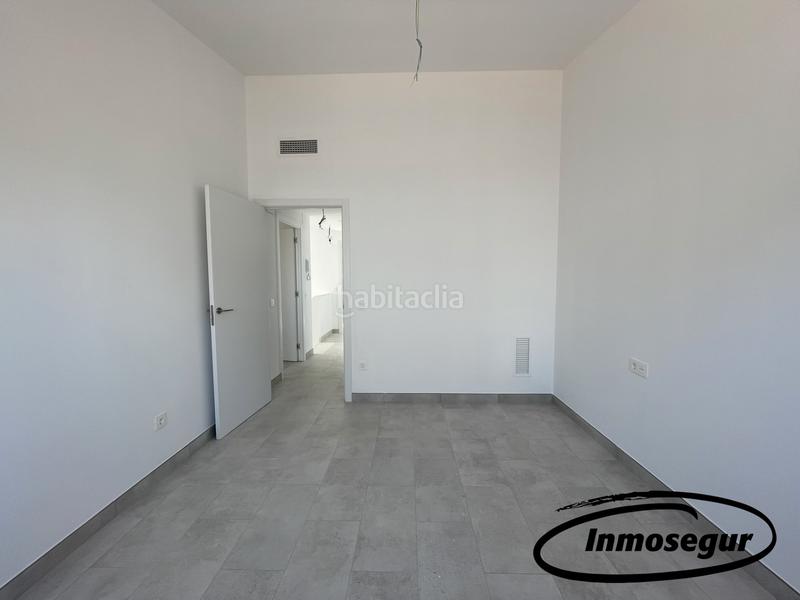 Foto 3b3e4c7d-76bb-48b4-8047-ae61fbef1c1b. Chalet en carrer isidre nonell 10 chalet independiente de obra nueva en Cambrils