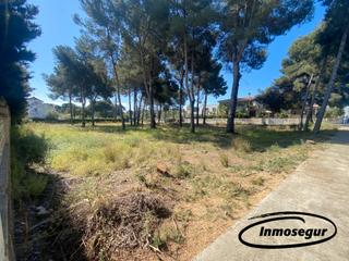 Terreny residencial a Carrer del pou de la taurana 6. Parcela de 895 m2 en cap salou