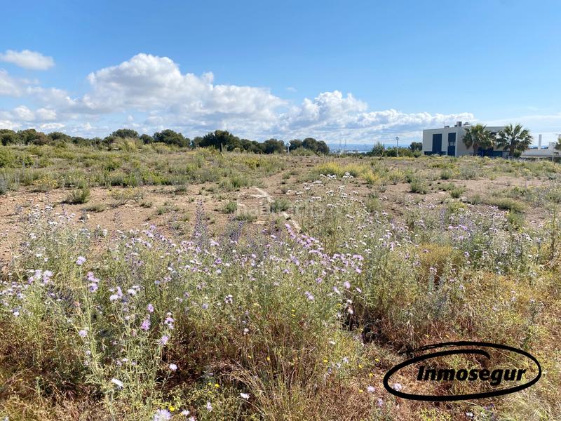 Foto 381bf9c9-8450-441d-80ca-3df0b3f79d76. Terrain résidentiel dans carrer lledoner 32 dans pla de maset - cap de Salou Salou