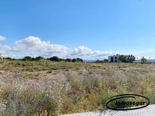 Terreny residencial a Carrer del llorer 43. Parcela de 500 m² en cap salou