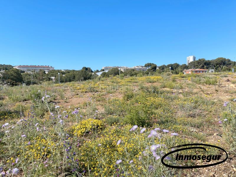 Foto a02ef07a-b2ac-4116-bf77-8547423f68cd. Wohngrundstück in carrer del llorer 38 in pla de maset - cap de Salou Salou