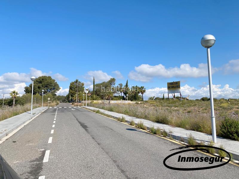 Foto cd6690d2-6f4e-4634-9fb1-6d23d258552a. Wohngrundstück in carrer del llorer 38 in pla de maset - cap de Salou Salou