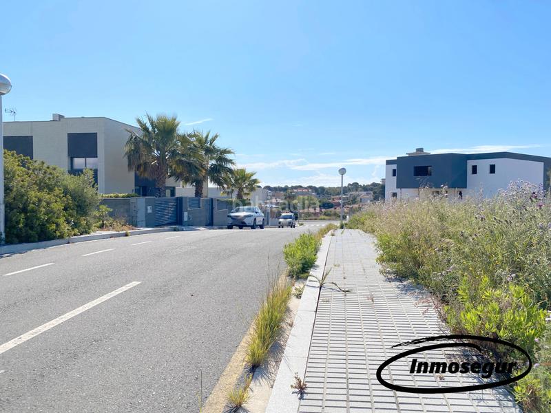 Foto bad47fd4-4575-42f3-a3a4-9196a03d55a7. Terrain résidentiel dans carrer lledoner 32 dans pla de maset - cap de Salou Salou