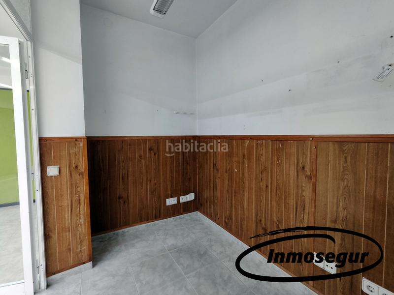 Foto 0455800f-629e-47d5-8d25-30363d71eb00. Local comercial en carrer del nord 1 local al lado de calle barcelona en Salou